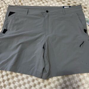 Magellan Outdoors Gray Cargo Shorts Lightweight Performance